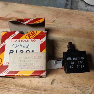 Lataussäädin 131462