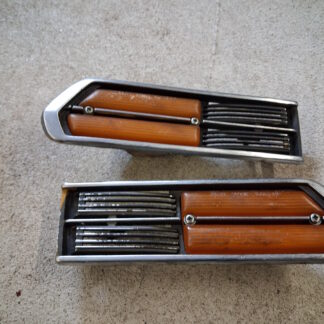 Datsun Cedric sivuvilkut